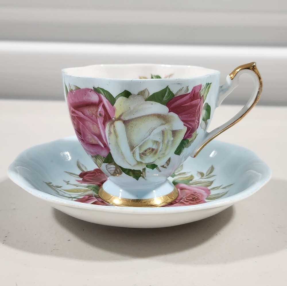Queen Anne Fine Bone China White Saucer - Classic White